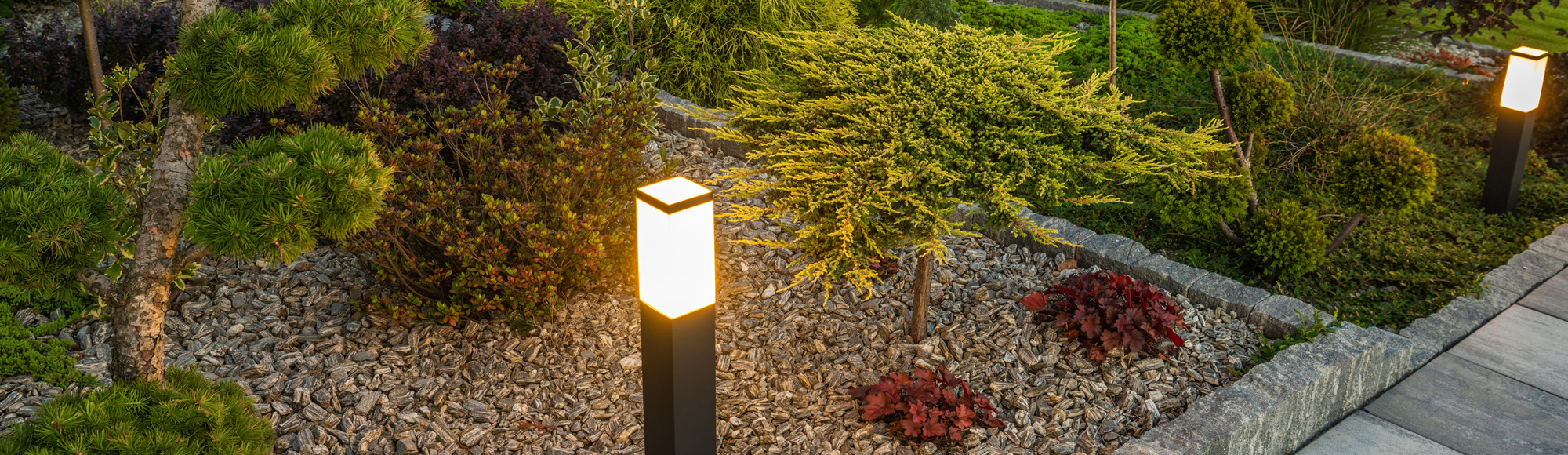 landscape outdoor lighting